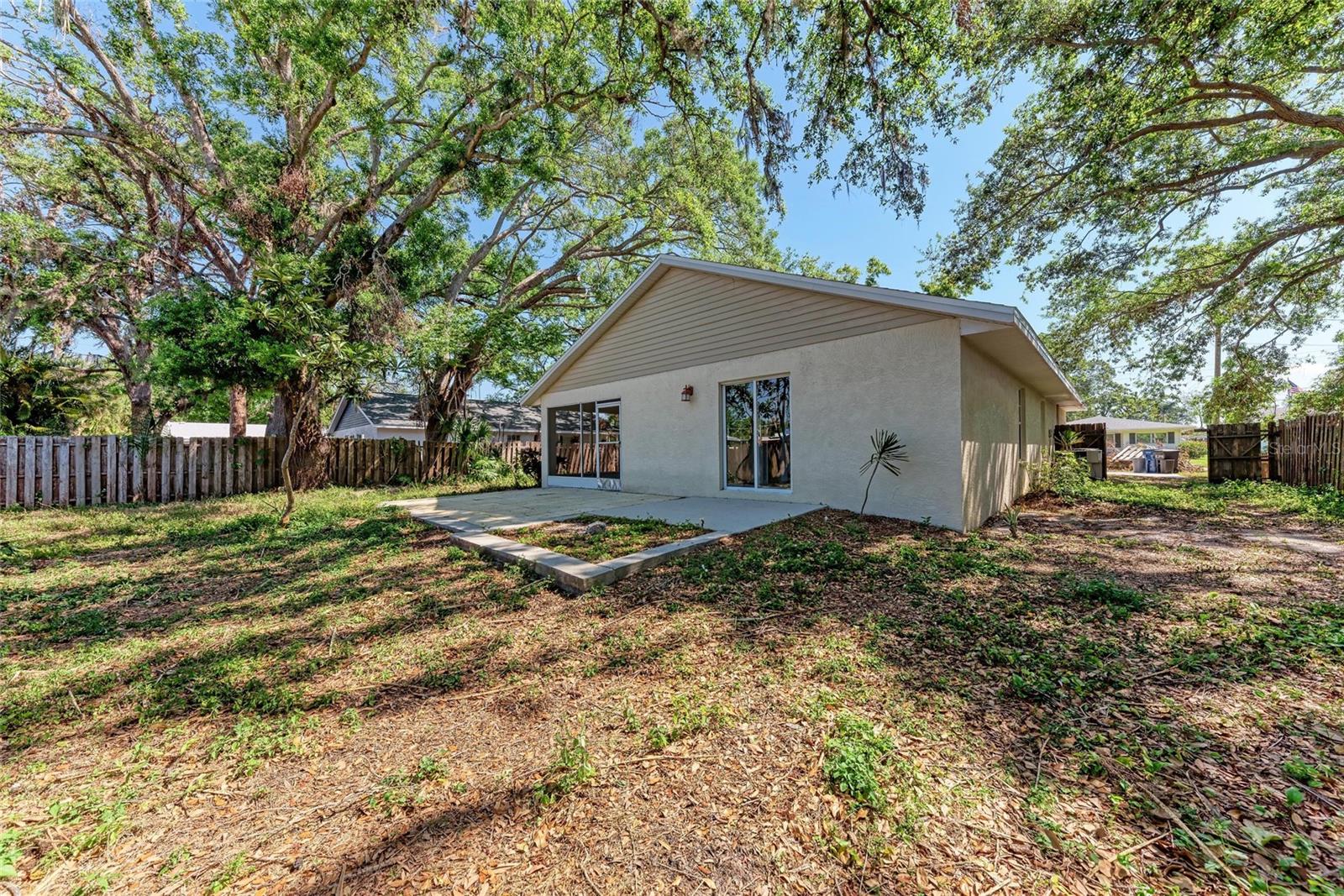 1118 38TH ST W, BRADENTON, FL, 34205