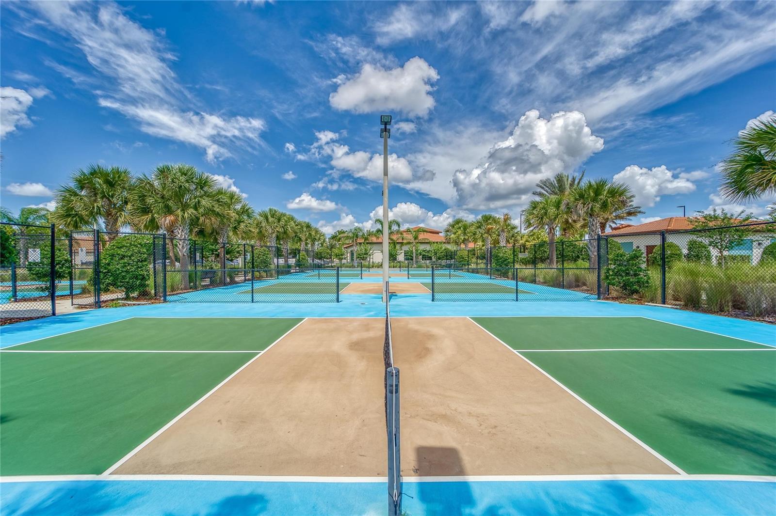 16927 APRIL PLUSH DR, WIMAUMA, FL, 33598