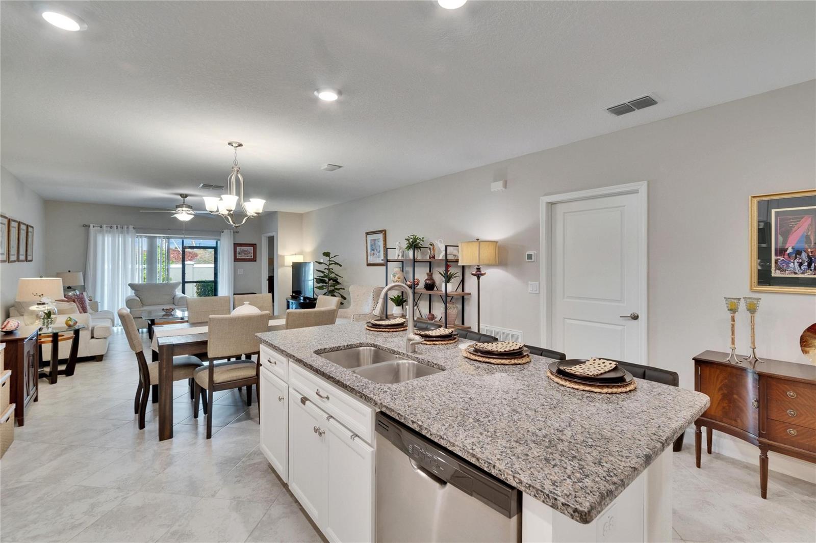 16927 APRIL PLUSH DR, WIMAUMA, FL, 33598
