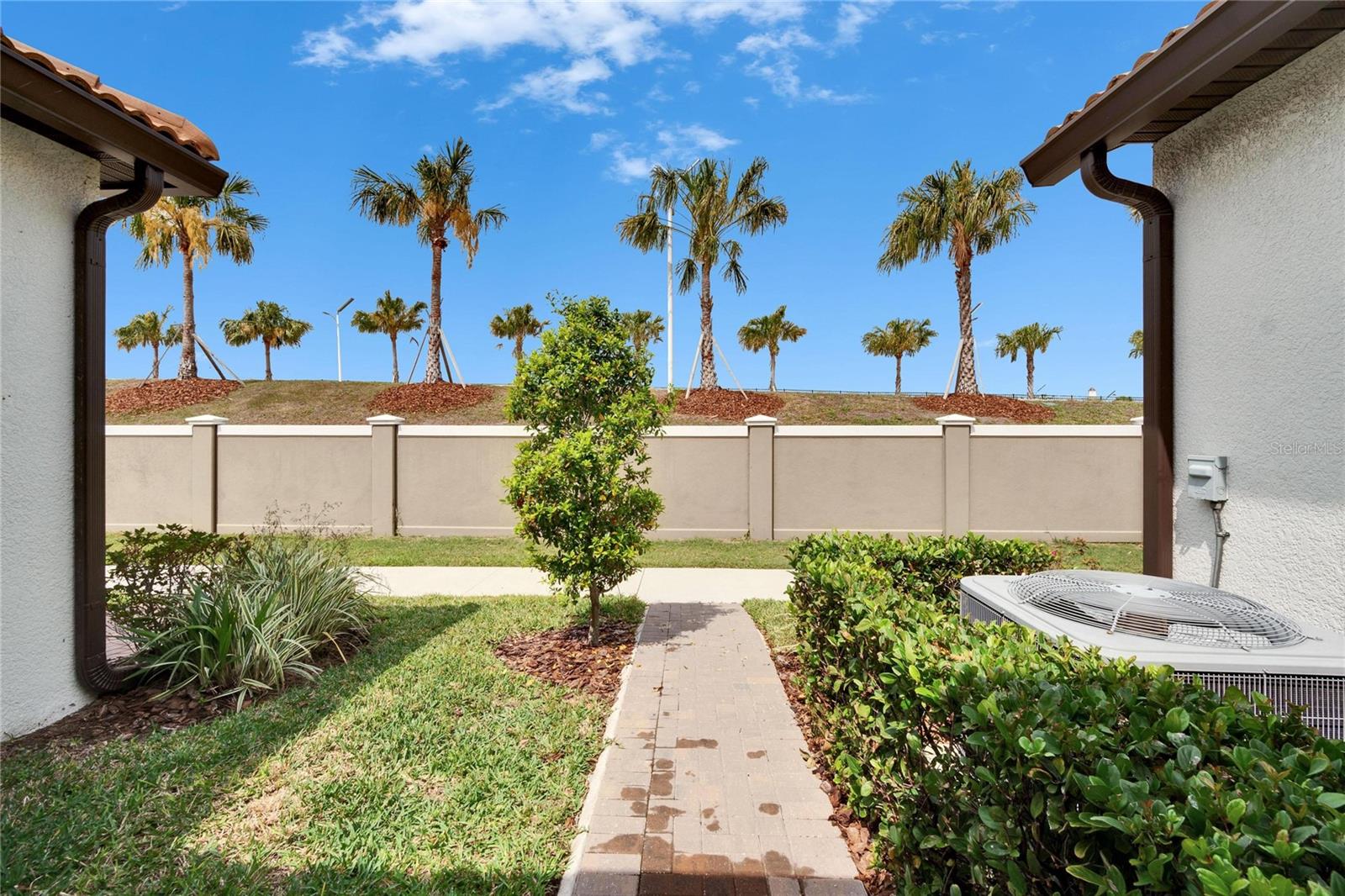 16927 APRIL PLUSH DR, WIMAUMA, FL, 33598