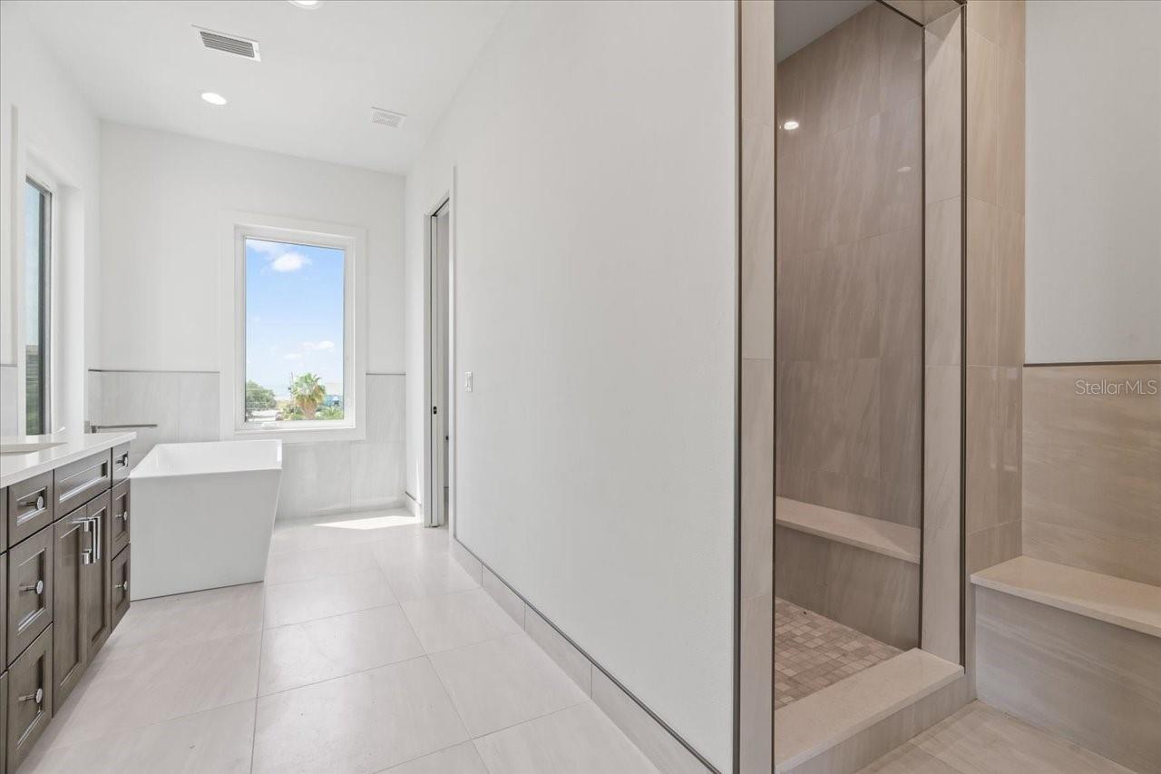 109 PUNTA VISTA DR, ST PETE BEACH, FL, 33706