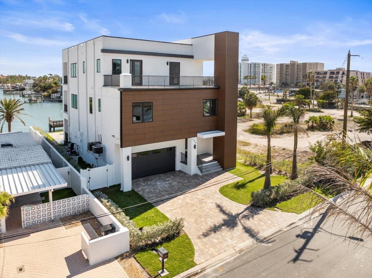 109 PUNTA VISTA DR, ST PETE BEACH, FL, 33706