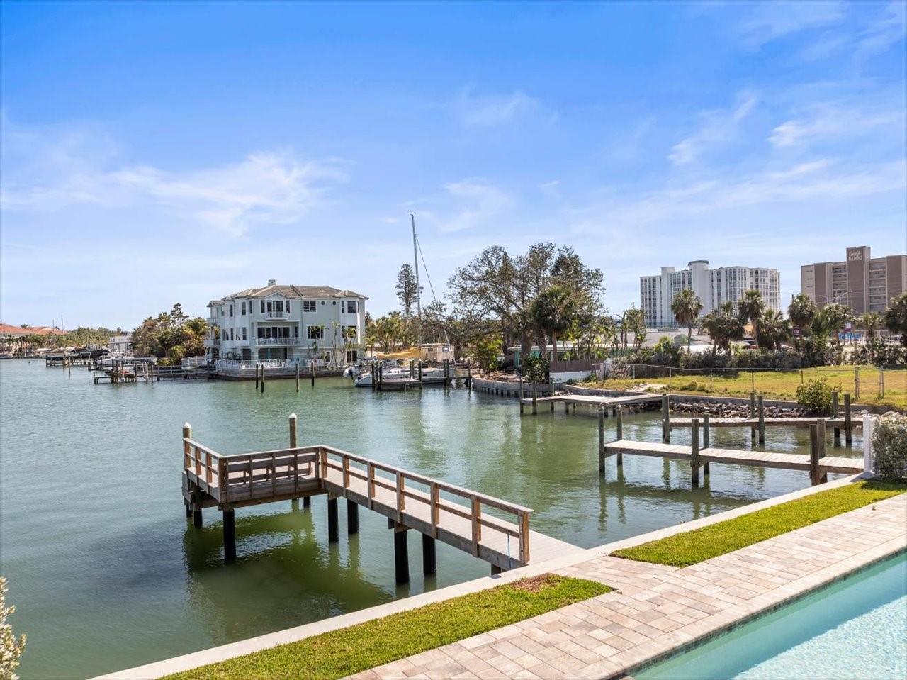 109 PUNTA VISTA DR, ST PETE BEACH, FL, 33706