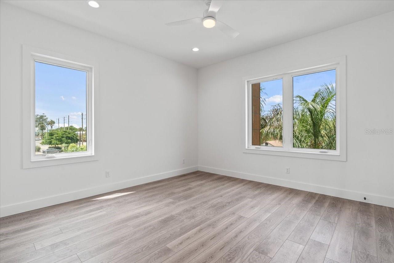 109 PUNTA VISTA DR, ST PETE BEACH, FL, 33706