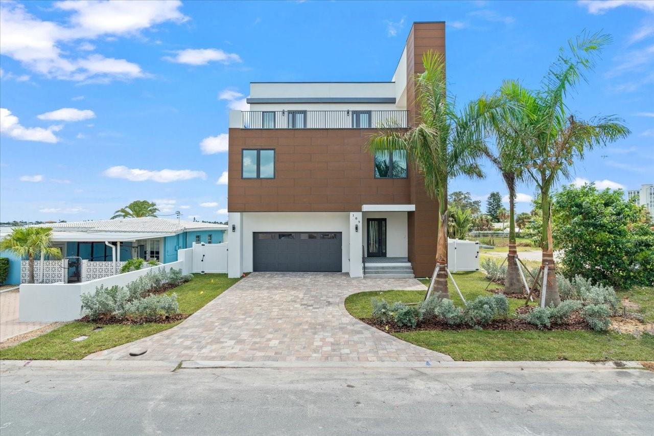 109 PUNTA VISTA DR, ST PETE BEACH, FL, 33706