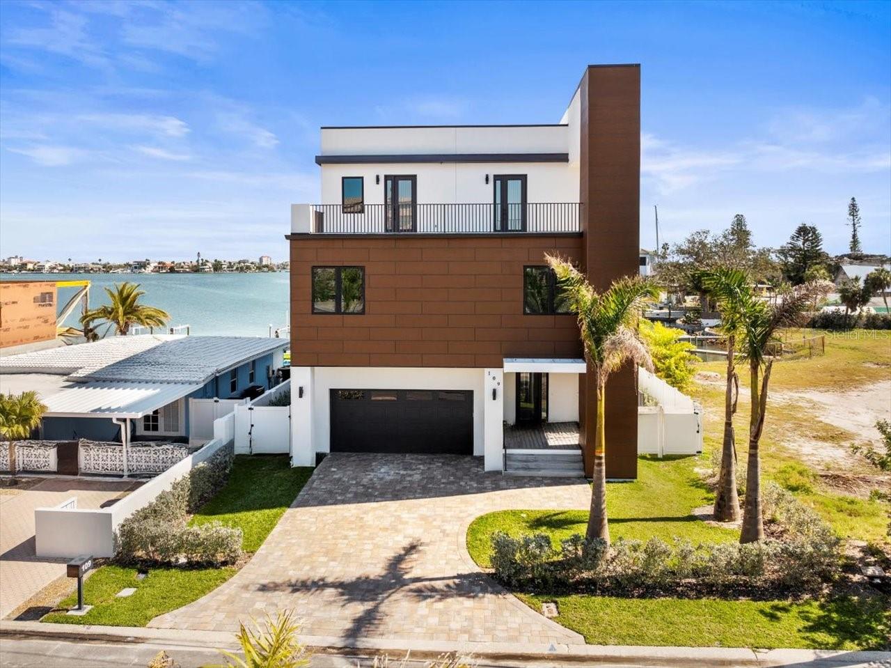 109 PUNTA VISTA DR, ST PETE BEACH, FL, 33706