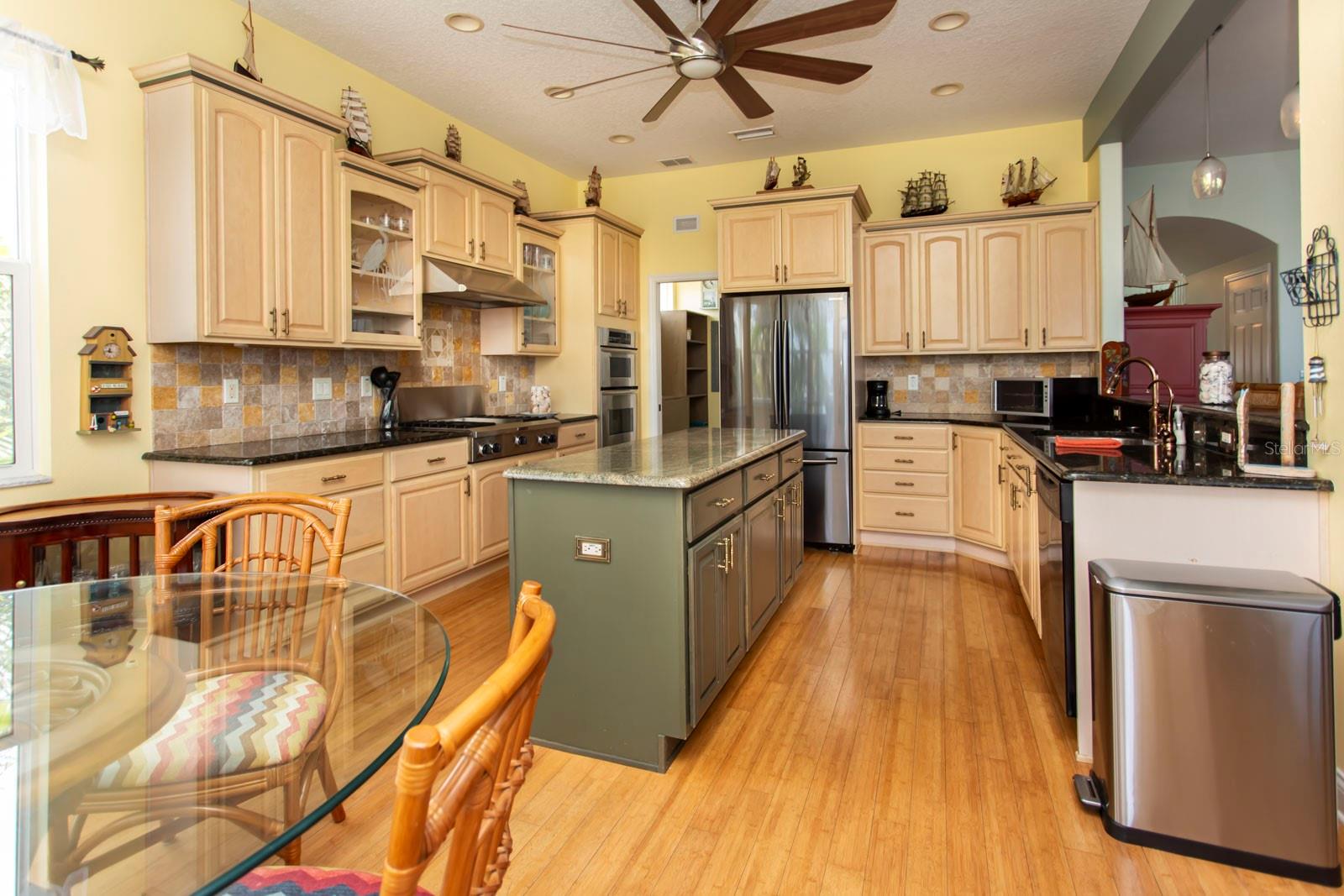 7233 SOUTHWIND DR, HUDSON, FL, 34667