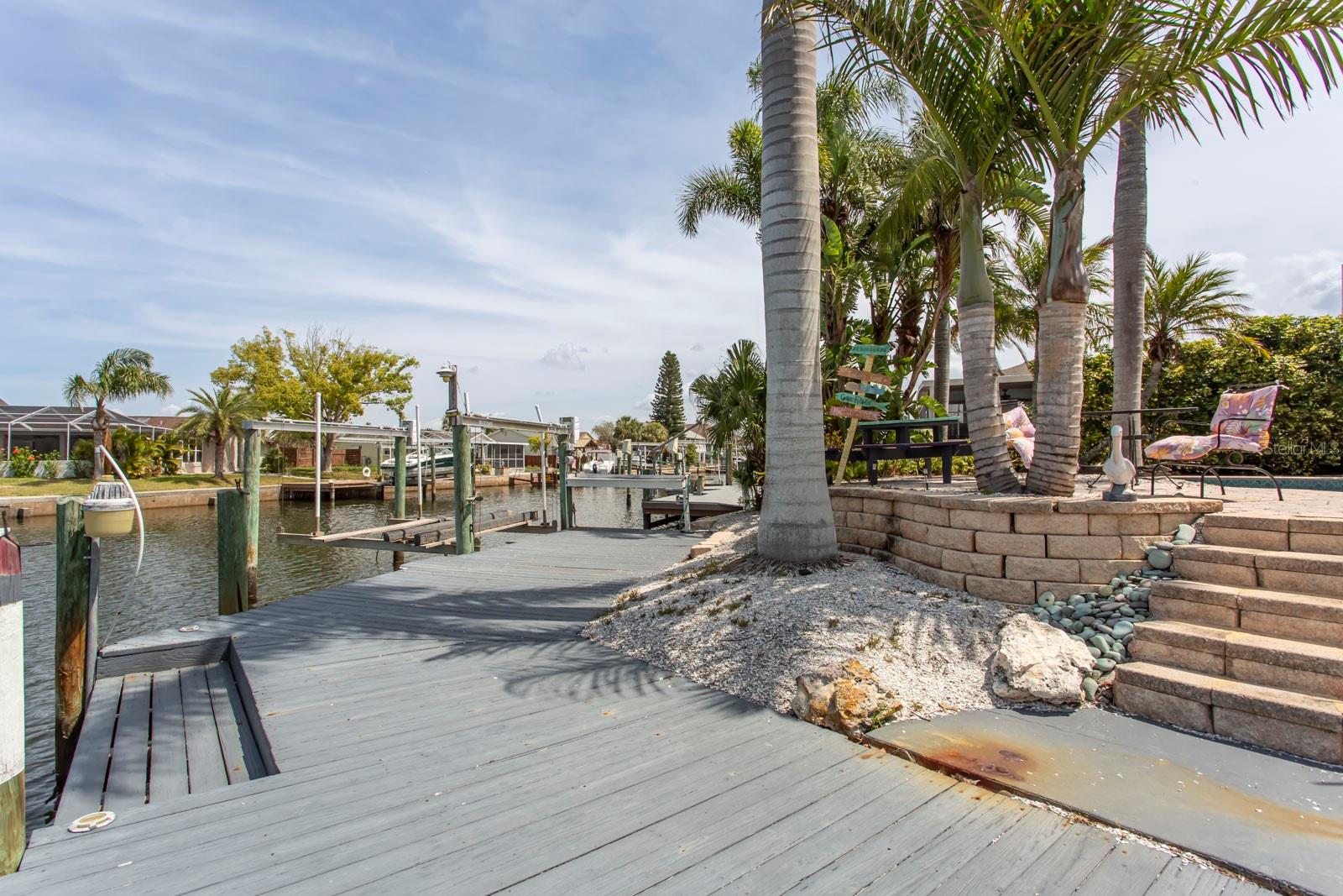 7233 SOUTHWIND DR, HUDSON, FL, 34667
