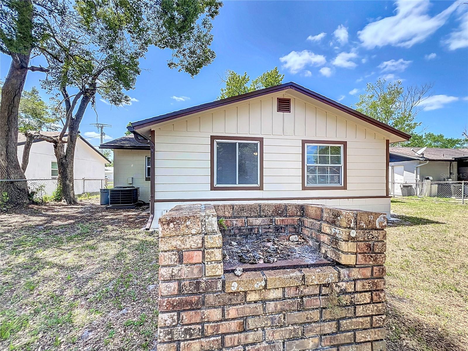 2617 S MARSHALL AVE, SANFORD, FL, 32773