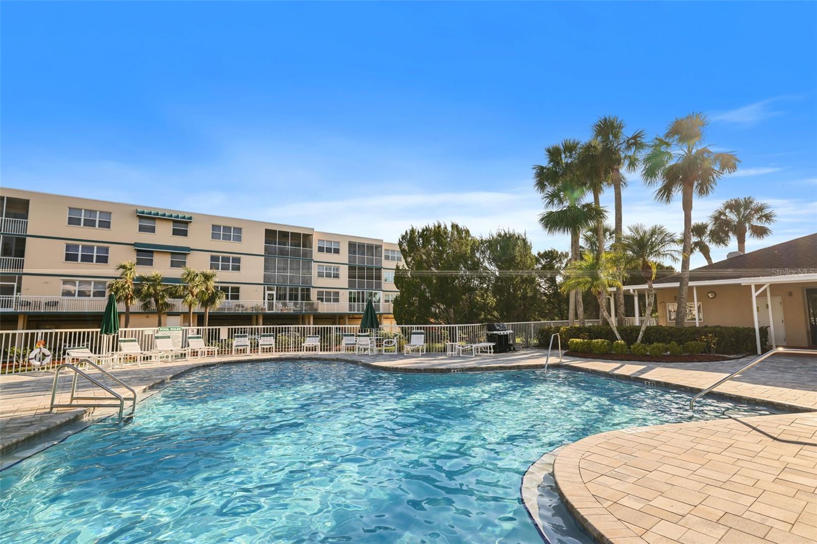 6495 SHORELINE DR #8106, ST PETERSBURG, FL, 33708