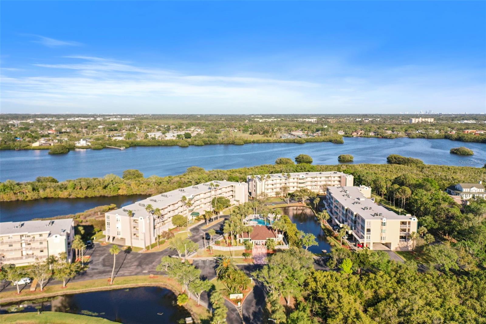 6495 SHORELINE DR #8106, ST PETERSBURG, FL, 33708