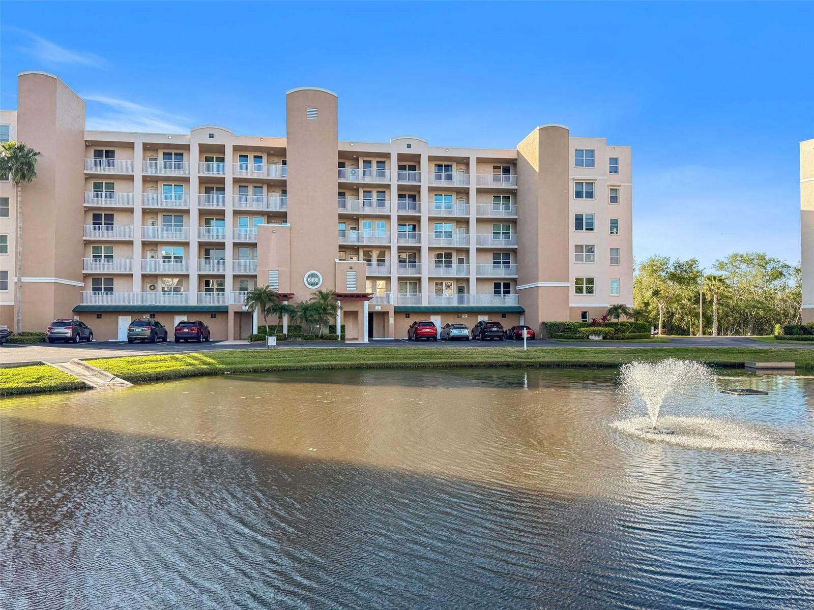 6495 SHORELINE DR #8106, ST PETERSBURG, FL, 33708