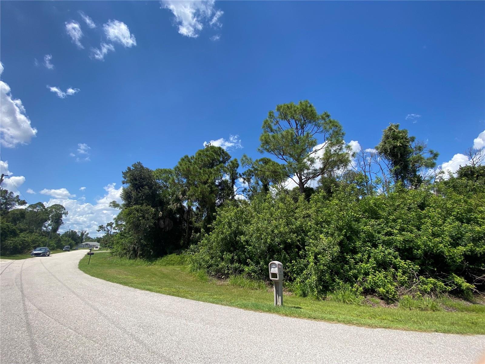 Lots 9 & 10 ROANOKE RD, NORTH PORT, FL, 34288