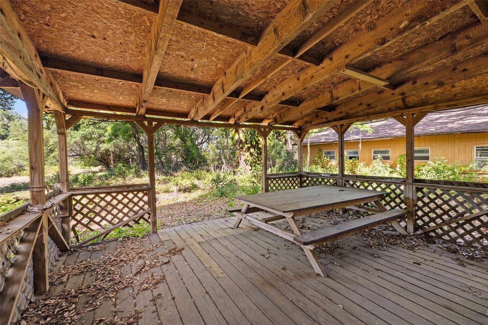 308 N SMOKEY MOUNTAIN RD, SEFFNER, FL, 33584