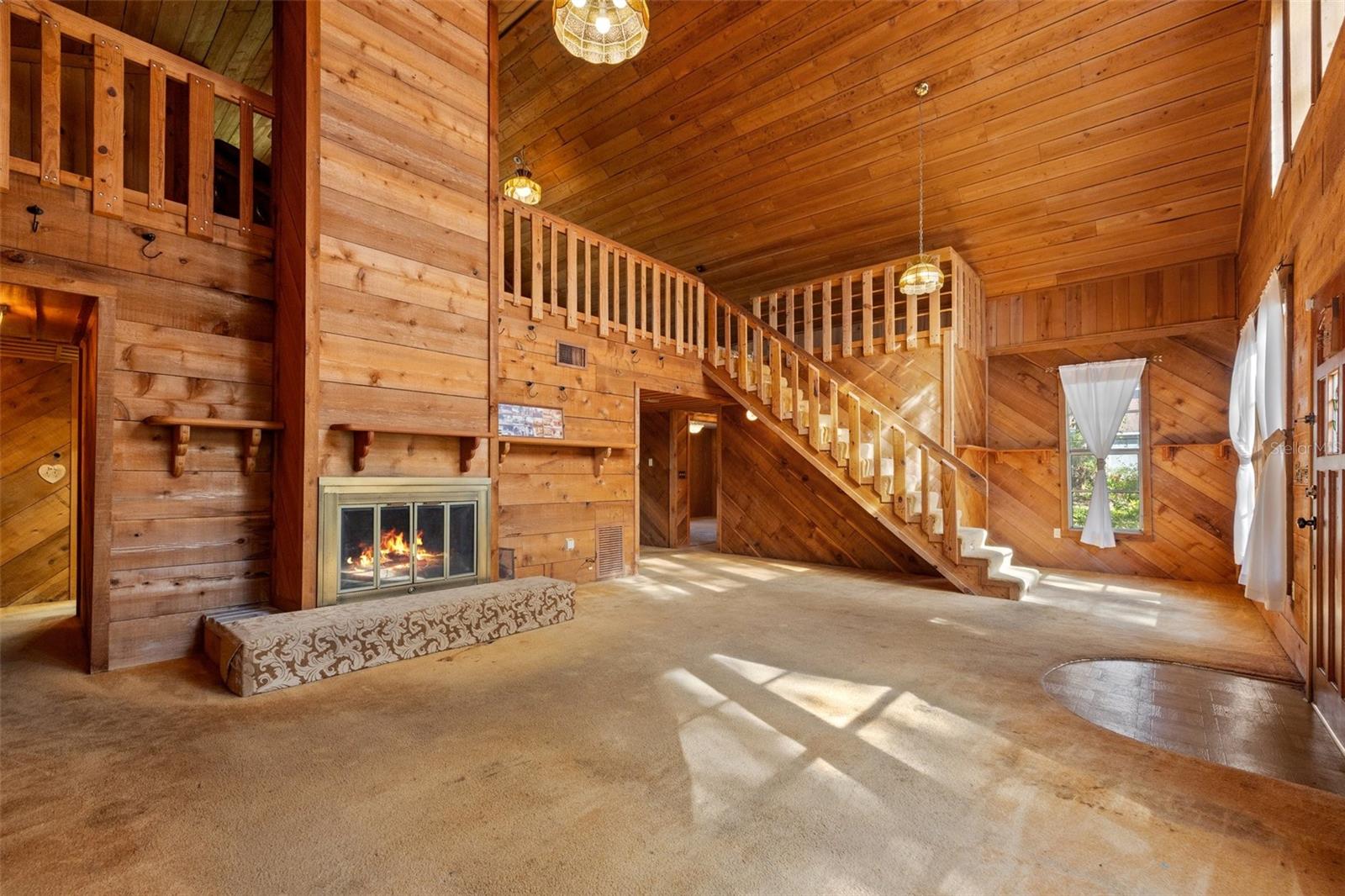 308 N SMOKEY MOUNTAIN RD, SEFFNER, FL, 33584