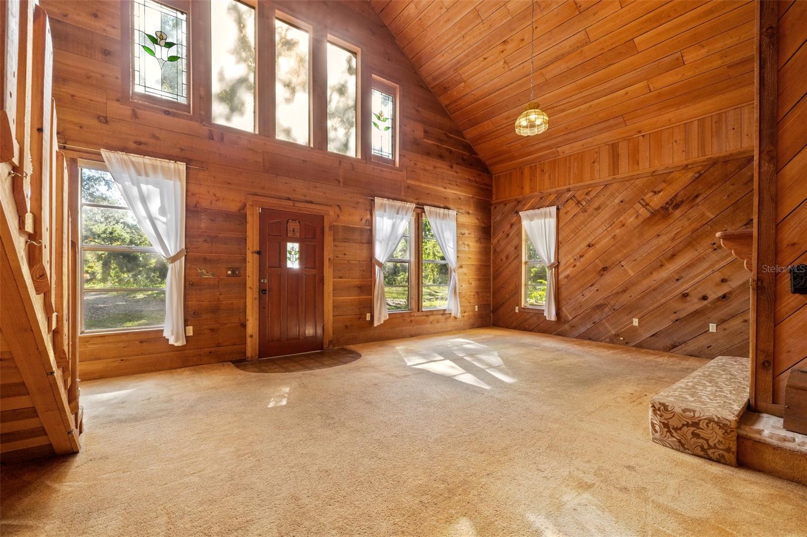 308 N SMOKEY MOUNTAIN RD, SEFFNER, FL, 33584