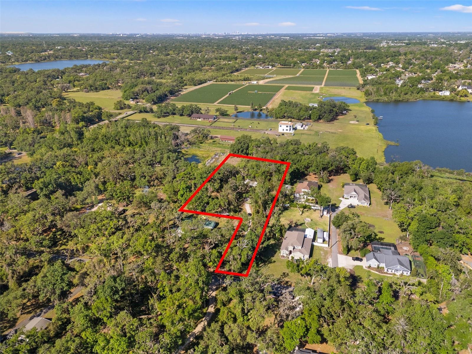 308 N SMOKEY MOUNTAIN RD, SEFFNER, FL, 33584