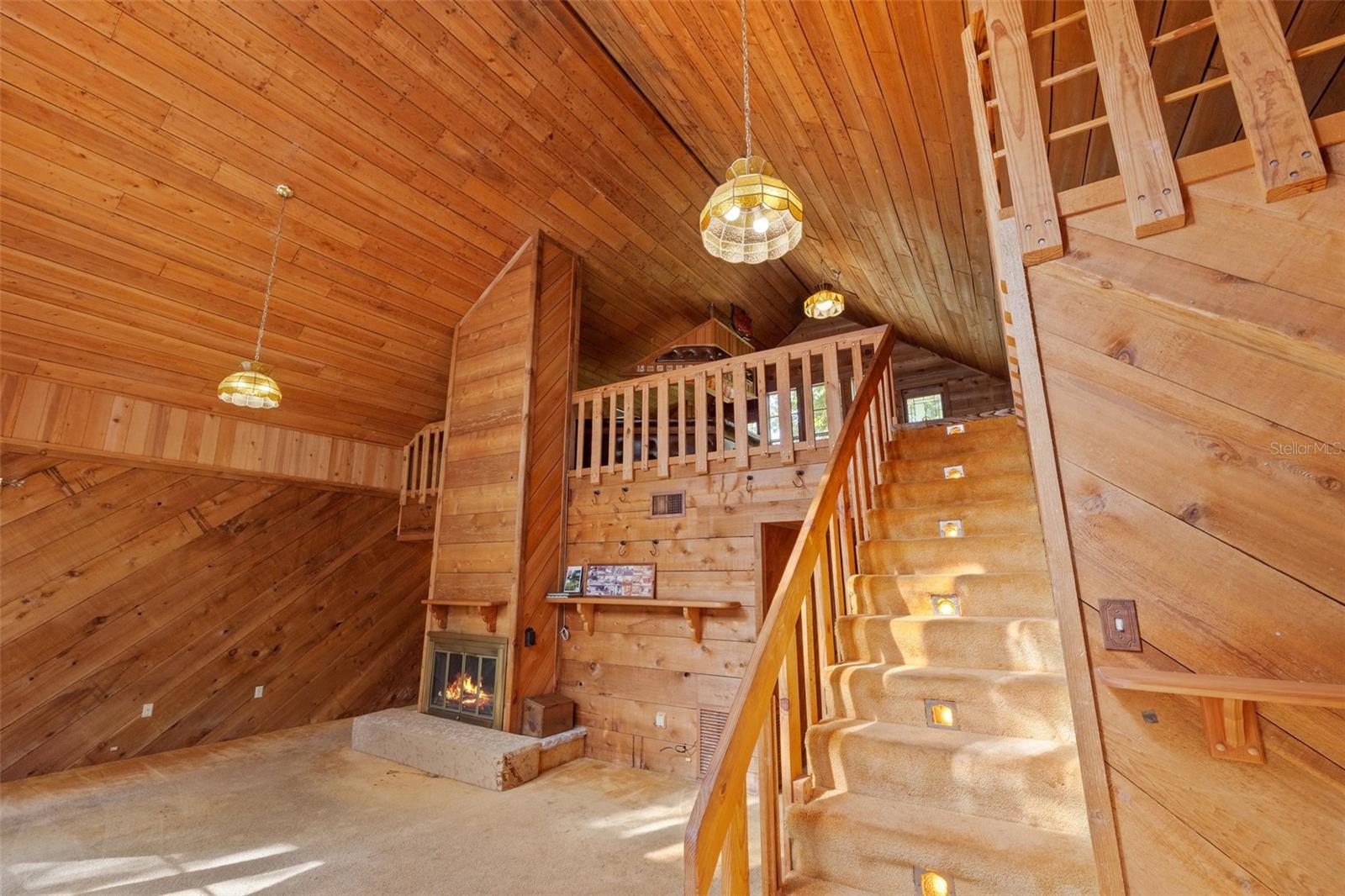 308 N SMOKEY MOUNTAIN RD, SEFFNER, FL, 33584