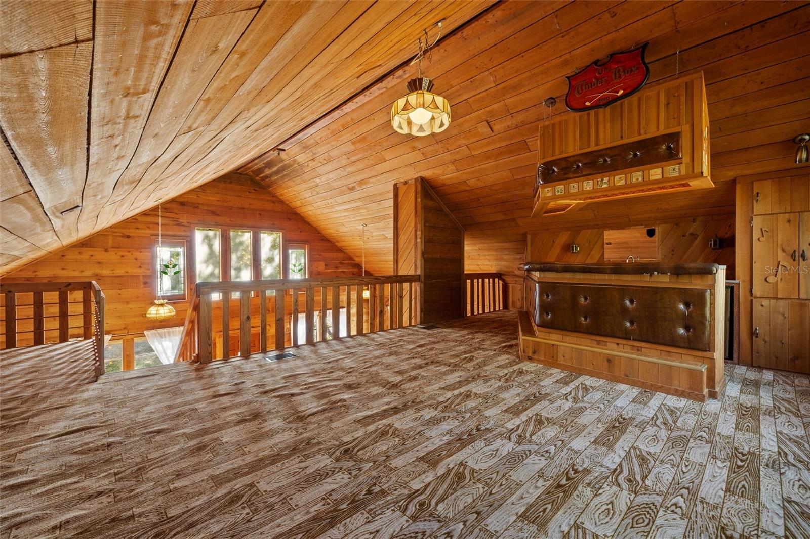 308 N SMOKEY MOUNTAIN RD, SEFFNER, FL, 33584