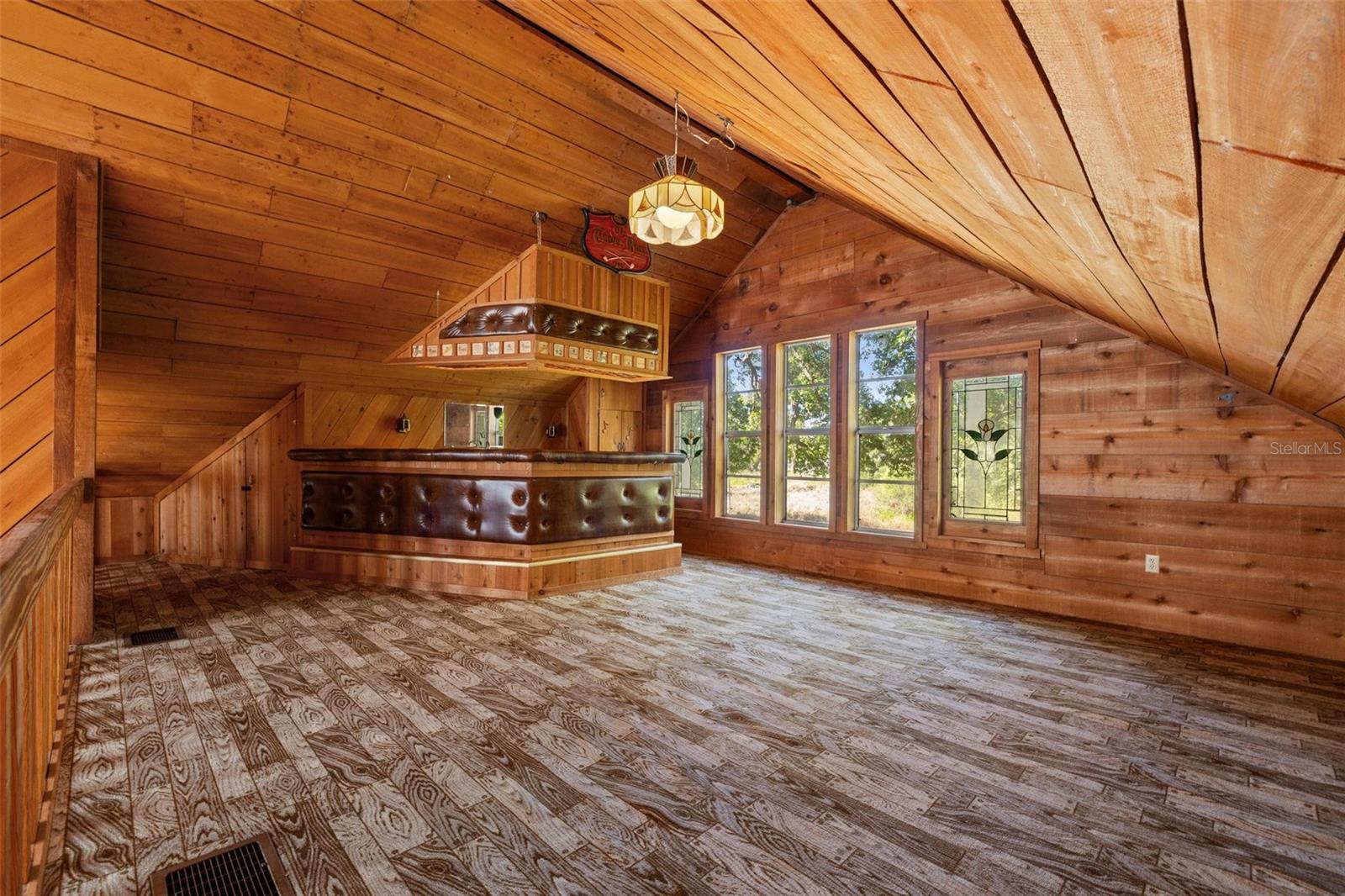 308 N SMOKEY MOUNTAIN RD, SEFFNER, FL, 33584