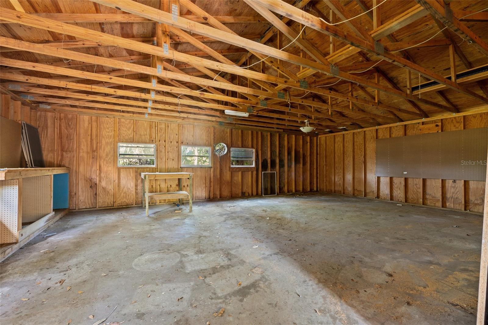 308 N SMOKEY MOUNTAIN RD, SEFFNER, FL, 33584
