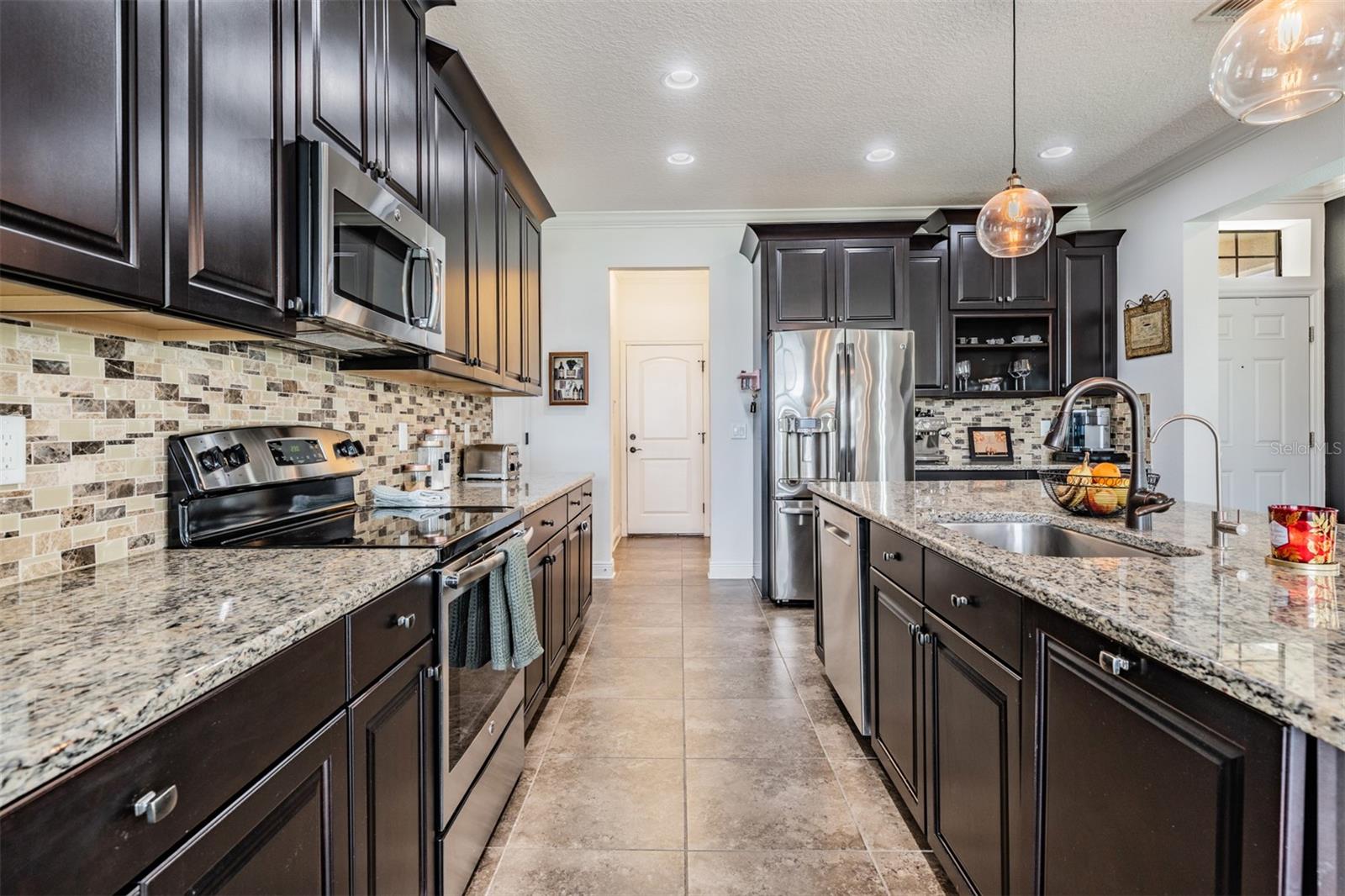 11602 CROWNED SPARROW LN, TAMPA, FL, 33626