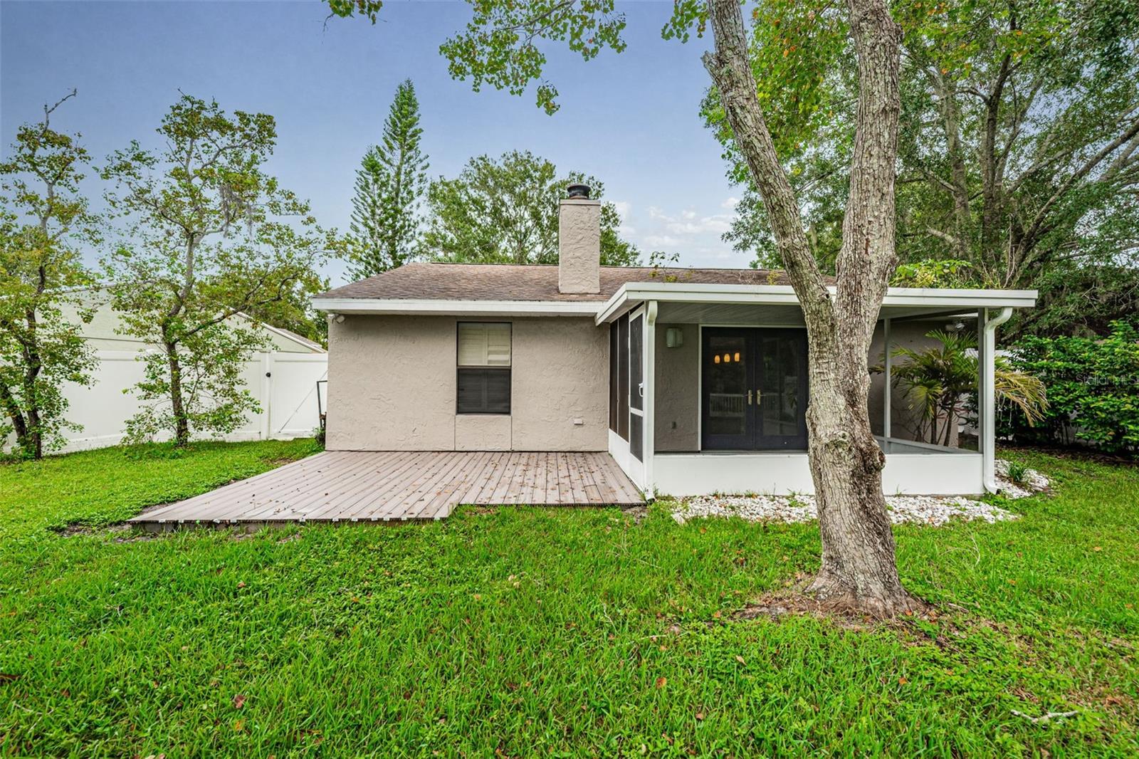 202 LAKE CHARLES CT, OLDSMAR, FL, 34677