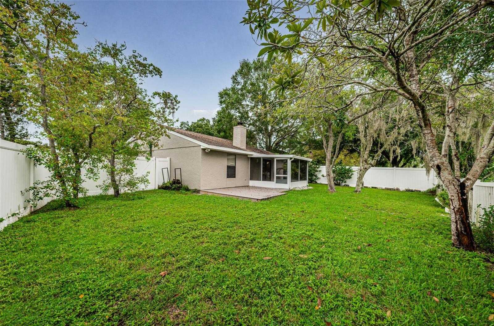 202 LAKE CHARLES CT, OLDSMAR, FL, 34677