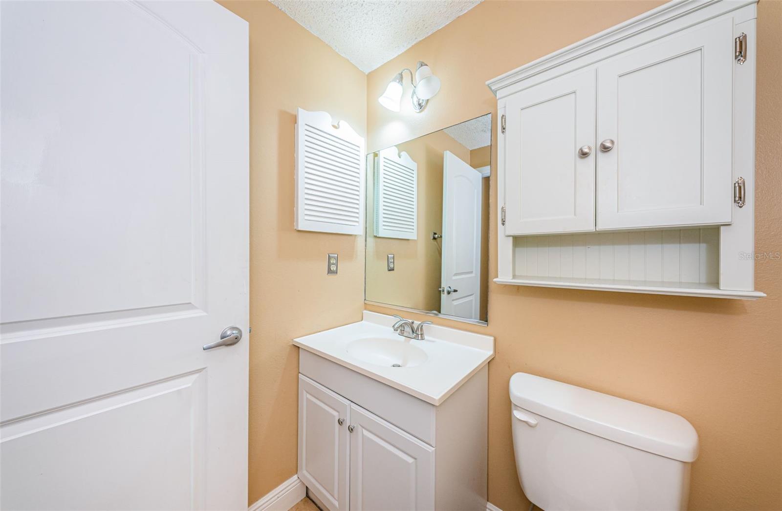 202 LAKE CHARLES CT, OLDSMAR, FL, 34677