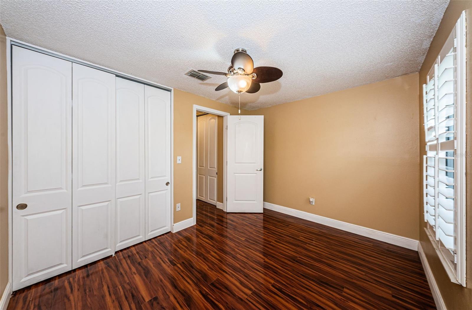 202 LAKE CHARLES CT, OLDSMAR, FL, 34677