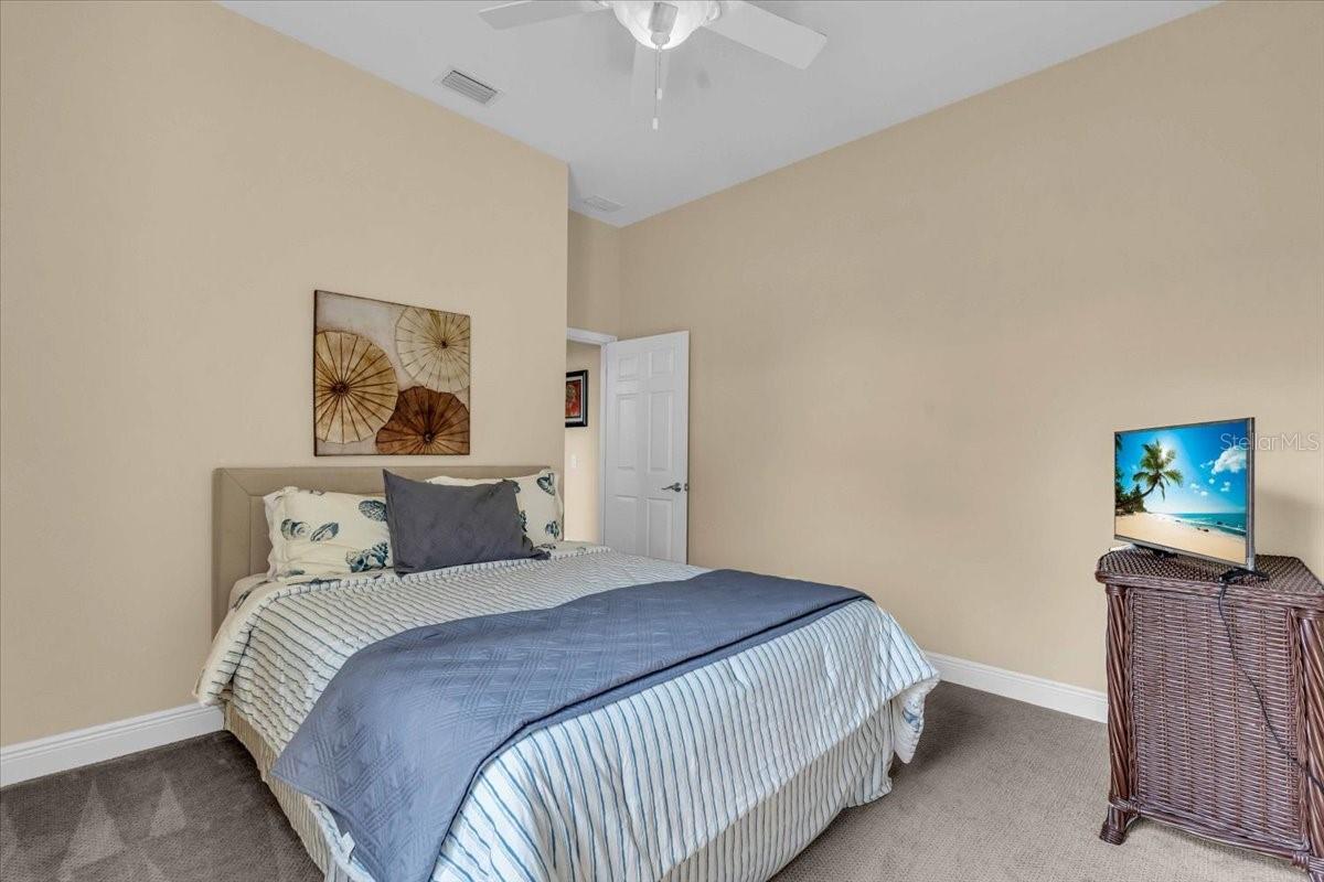 988 145TH STREET CIR NE, BRADENTON, FL, 34212