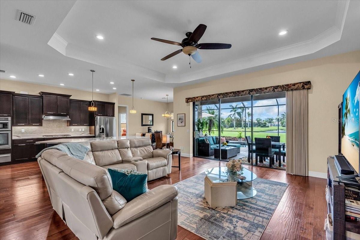 988 145TH STREET CIR NE, BRADENTON, FL, 34212