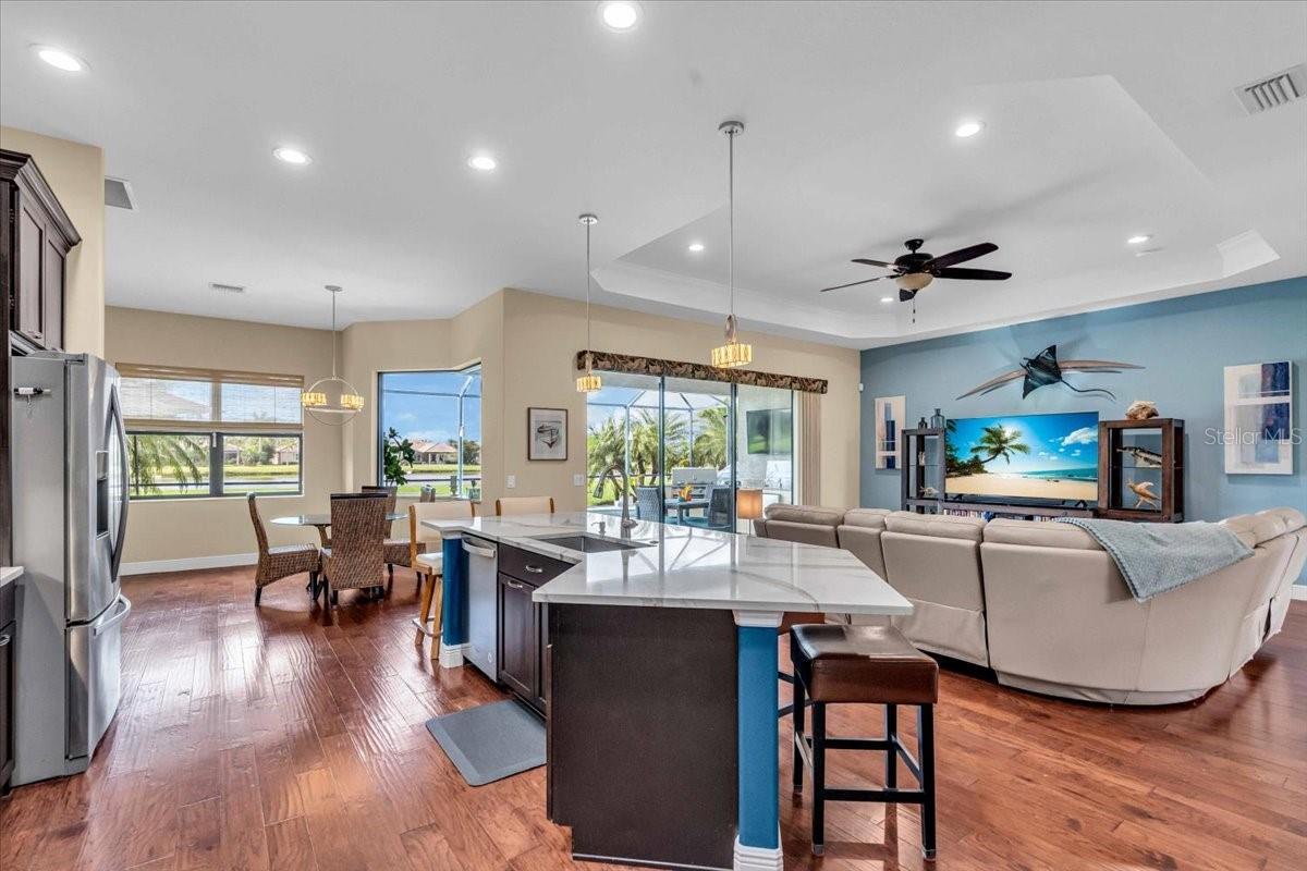 988 145TH STREET CIR NE, BRADENTON, FL, 34212