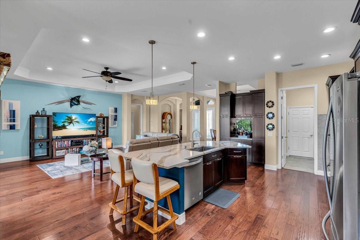 988 145TH STREET CIR NE, BRADENTON, FL, 34212