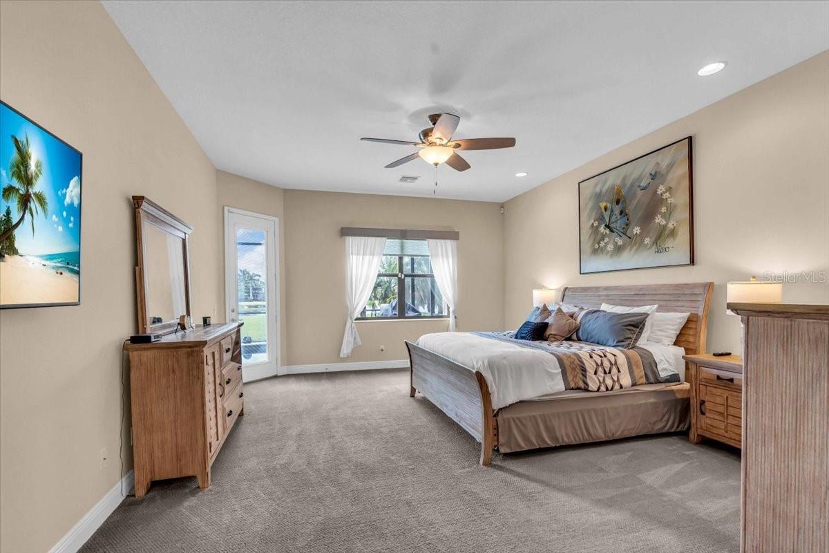 988 145TH STREET CIR NE, BRADENTON, FL, 34212