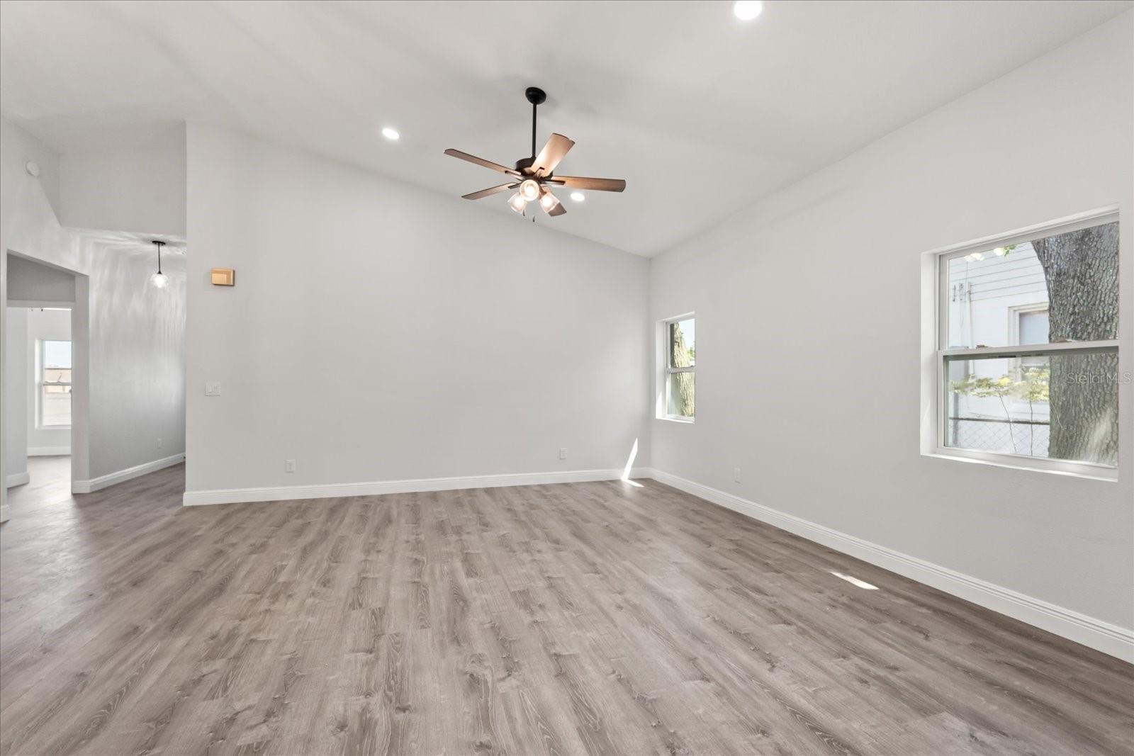 226 N FREDERICK AVE, DAYTONA BEACH, FL, 32114