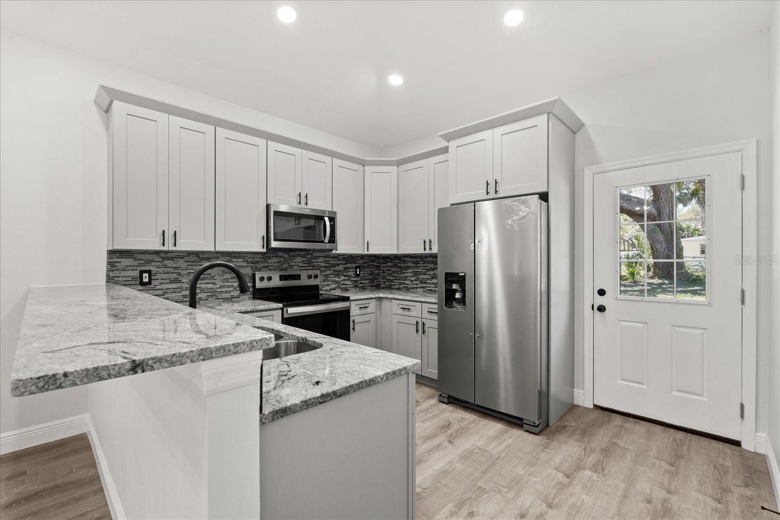 226 N FREDERICK AVE, DAYTONA BEACH, FL, 32114
