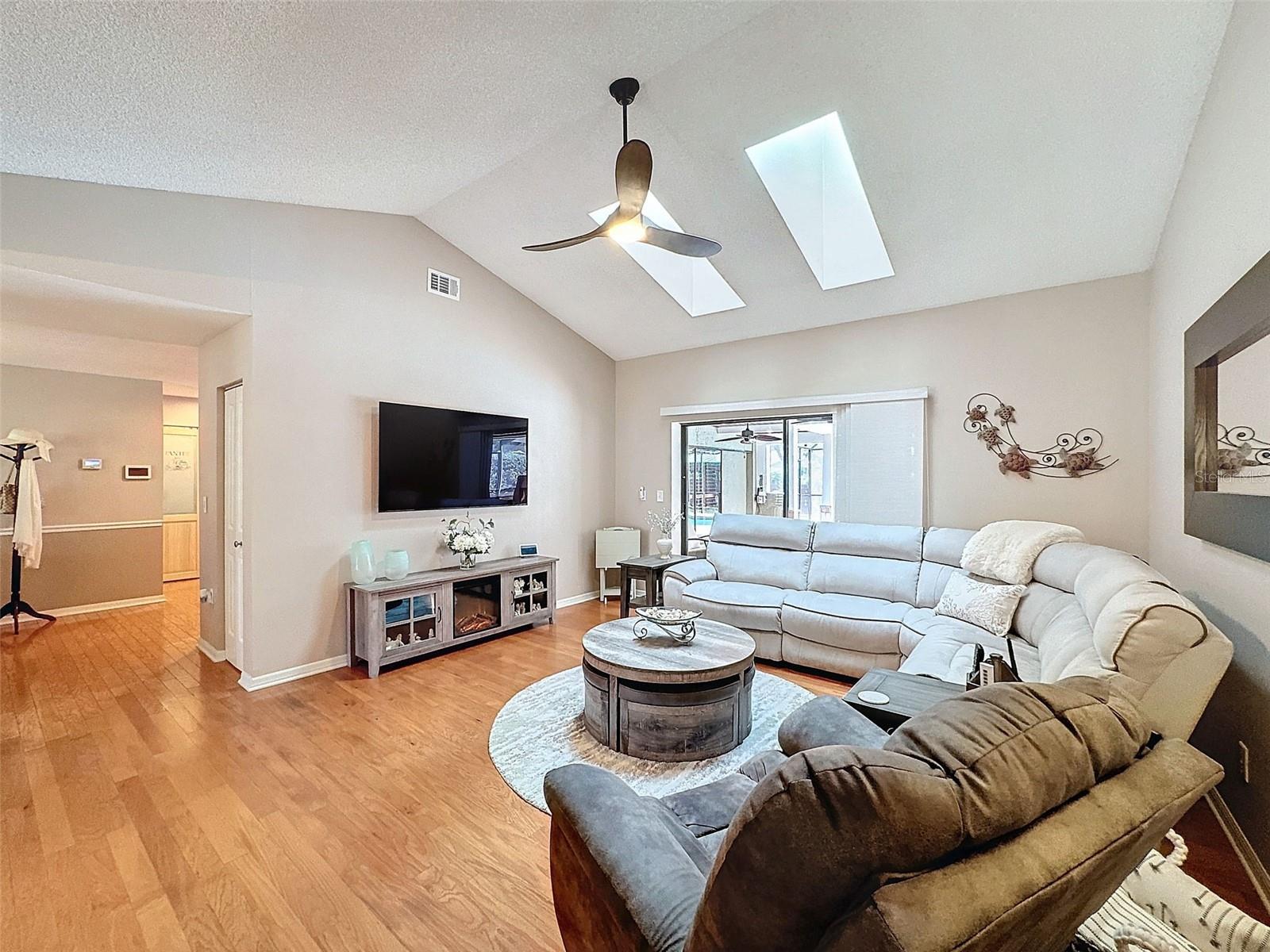 10136 HIGHCREST LN, NEW PORT RICHEY, FL, 34654