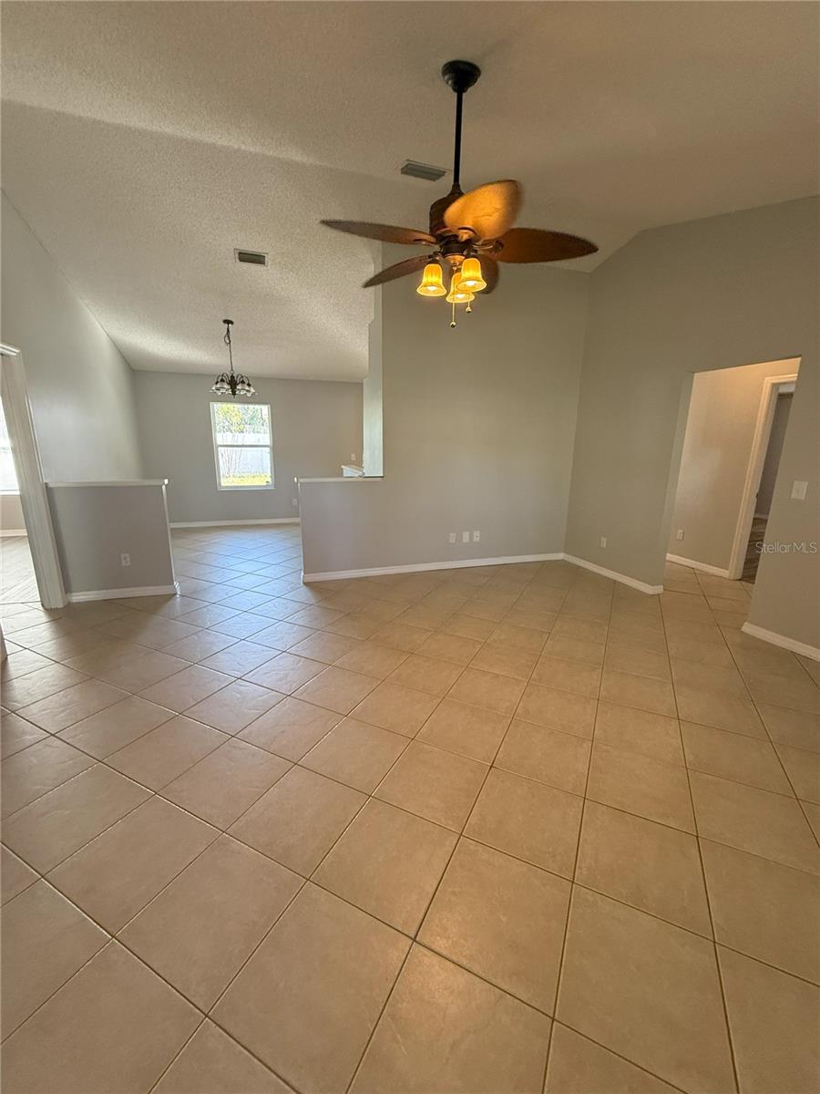 49 BUTTONWORTH DR, PALM COAST, FL, 32137