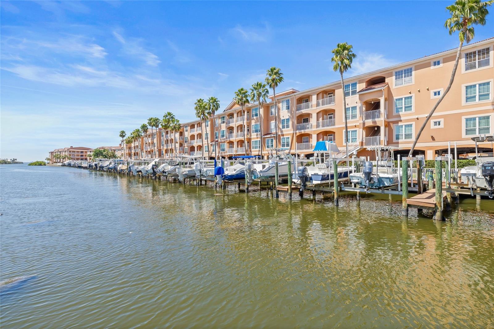 5000 CULBREATH KEY WAY #8-308, TAMPA, FL, 33611