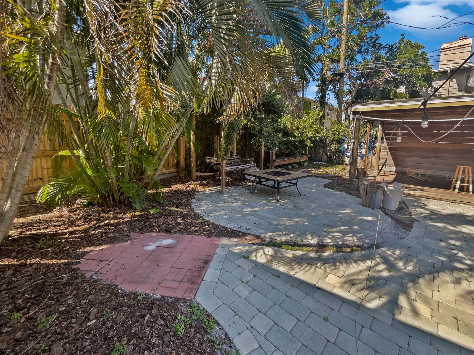 141 81ST AVE N, ST PETERSBURG, FL, 33702