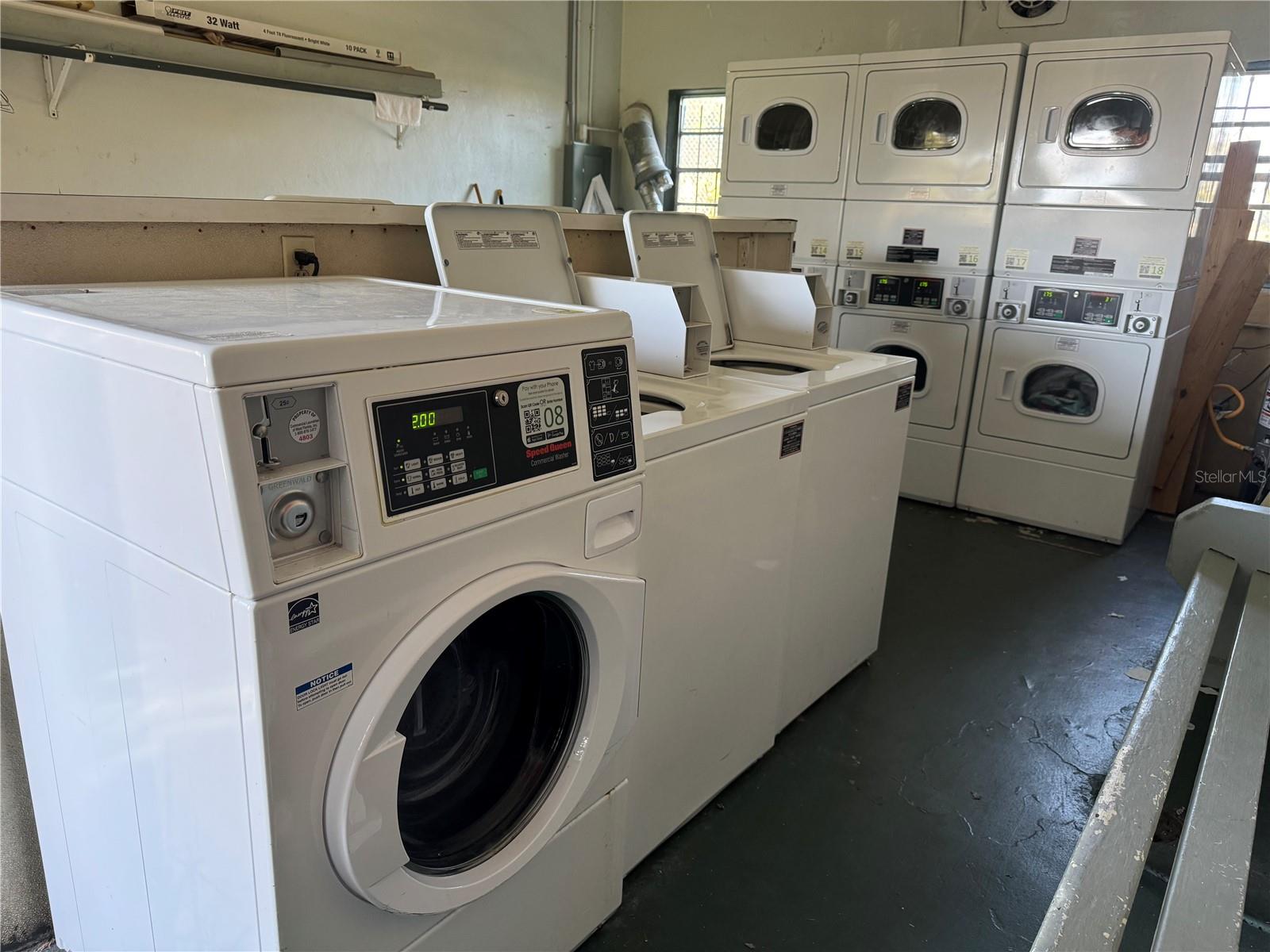 833 N KEENE RD #W25, CLEARWATER, FL, 33755