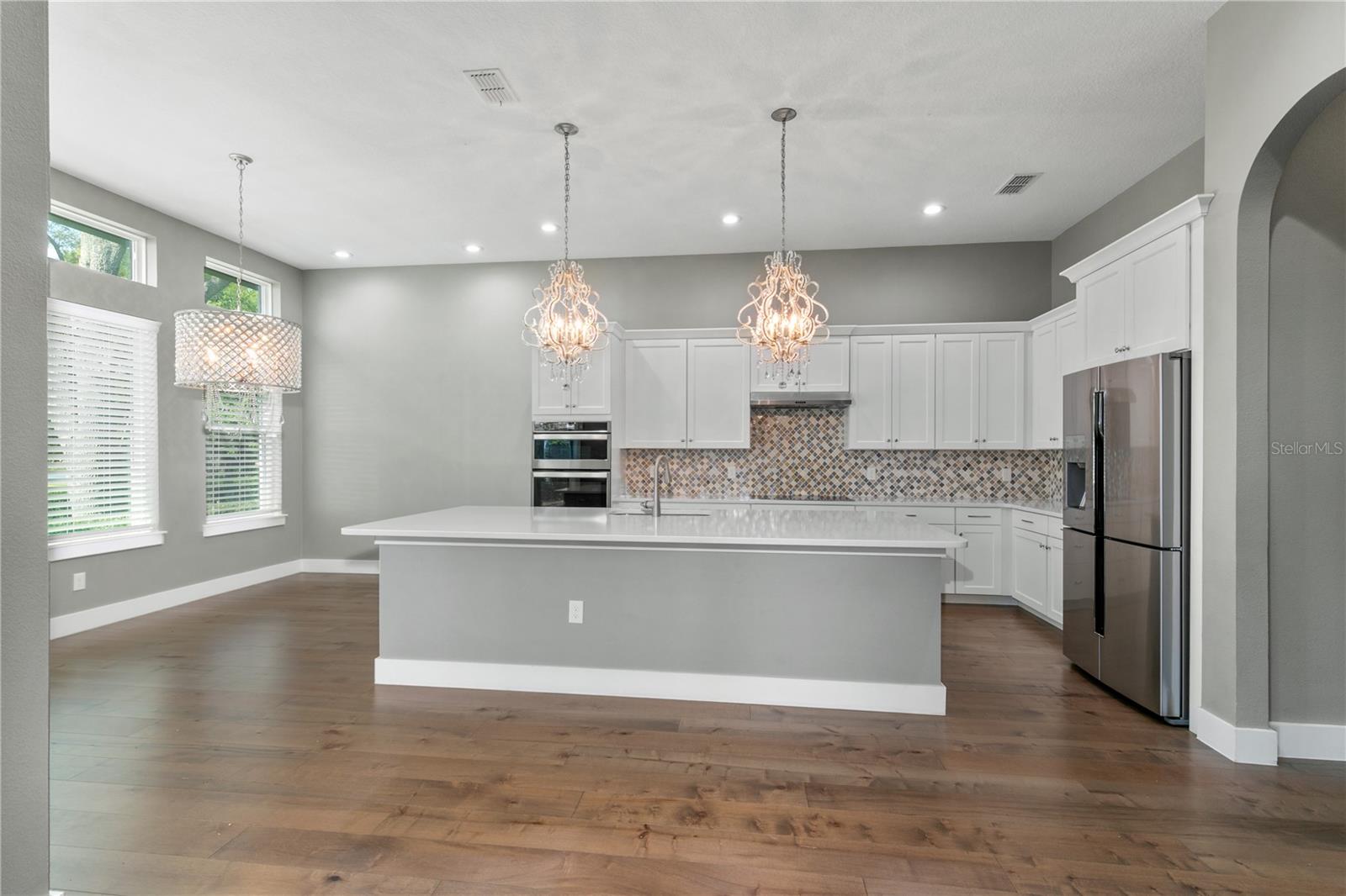 25854 CROSSINGS BLUFF LN, SORRENTO, FL, 32776