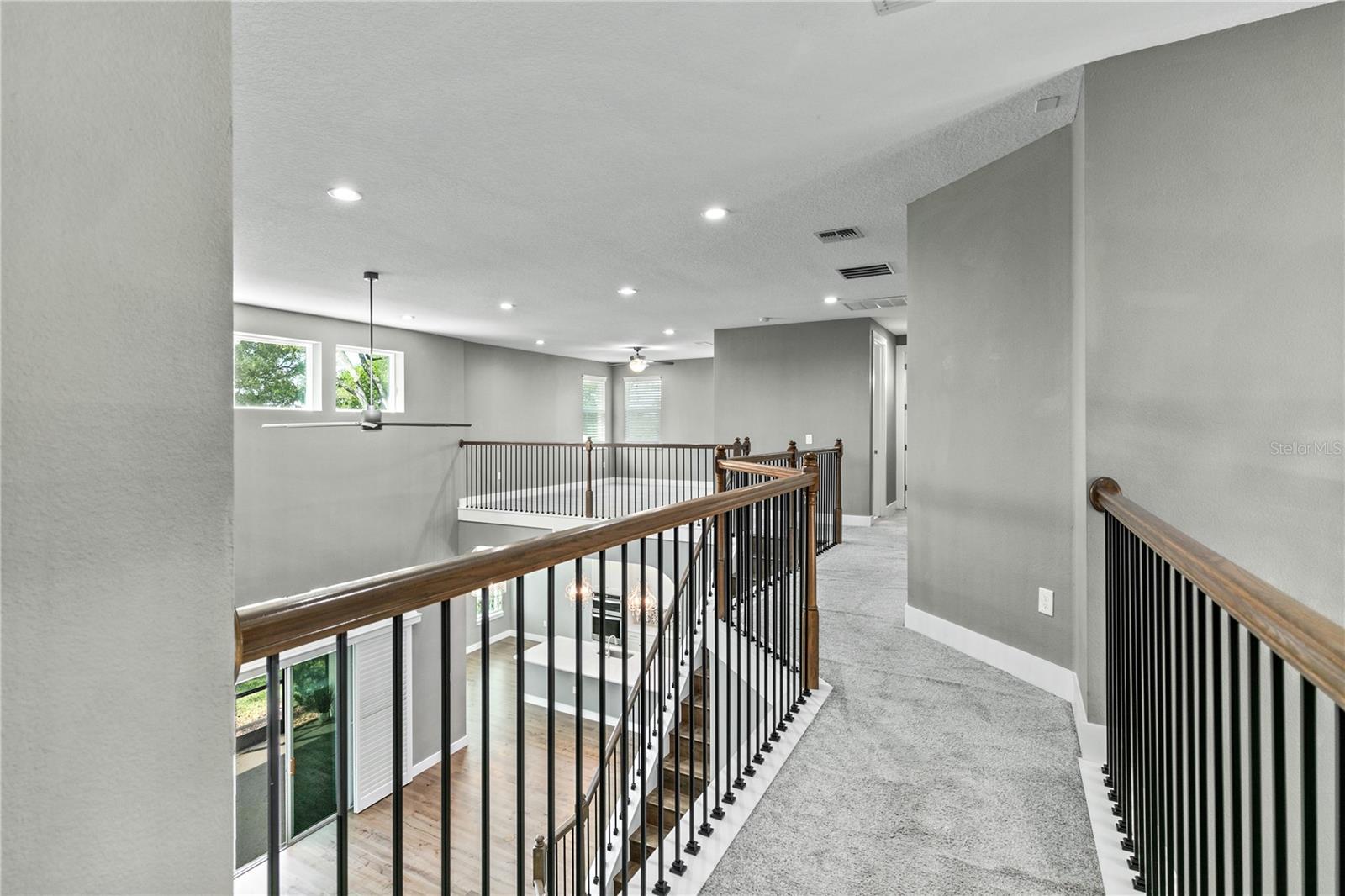 25854 CROSSINGS BLUFF LN, SORRENTO, FL, 32776