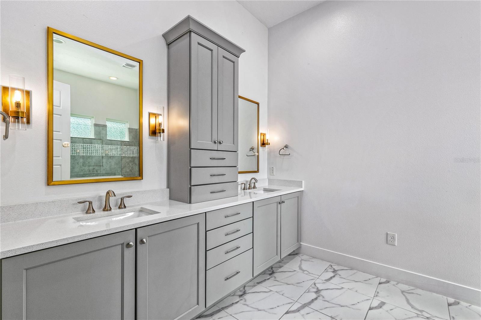 25854 CROSSINGS BLUFF LN, SORRENTO, FL, 32776