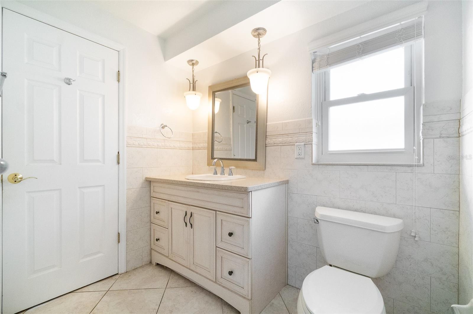 690 S LAKEMONT AVE, WINTER PARK, FL, 32792
