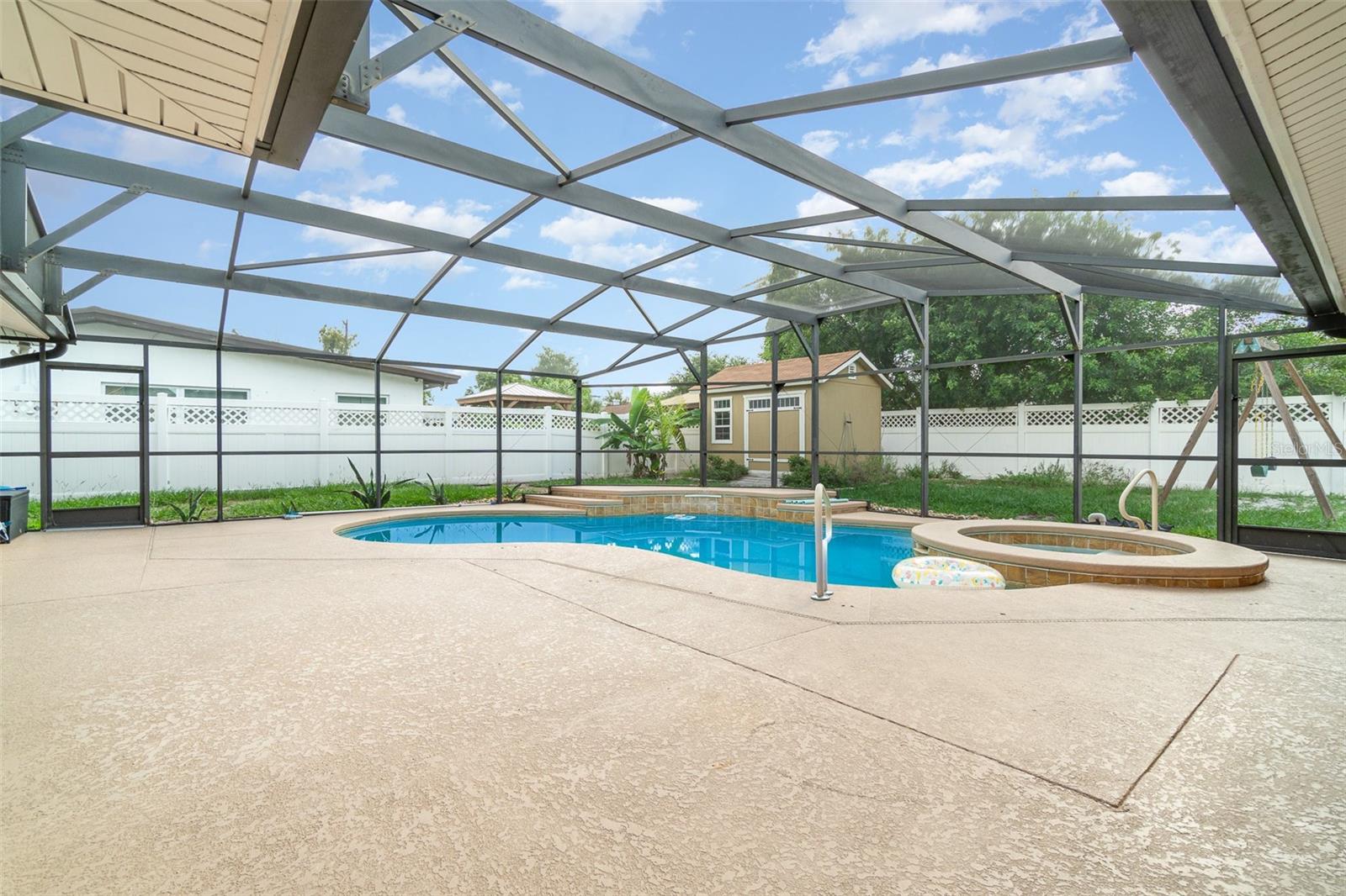 690 S LAKEMONT AVE, WINTER PARK, FL, 32792