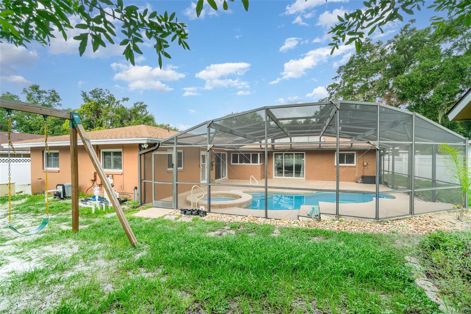 690 S LAKEMONT AVE, WINTER PARK, FL, 32792
