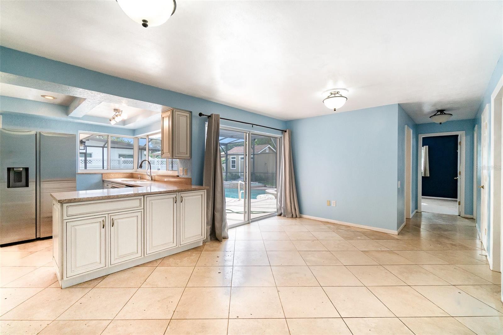 690 S LAKEMONT AVE, WINTER PARK, FL, 32792