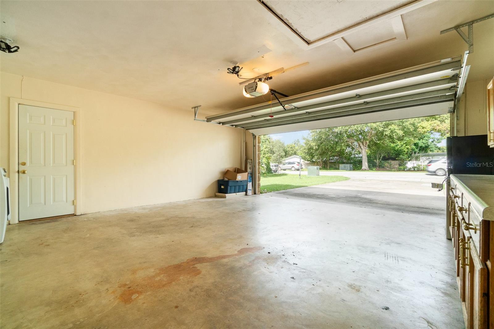 690 S LAKEMONT AVE, WINTER PARK, FL, 32792